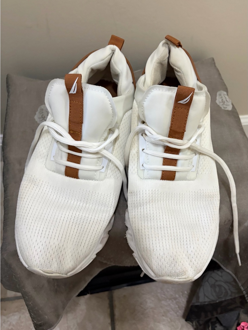 Women’s Knit Sneakers with Tan Accents